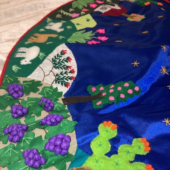 Exquisite Handmade In Peru CIAP Christmas Tree Skirt - Picture 3 of 17